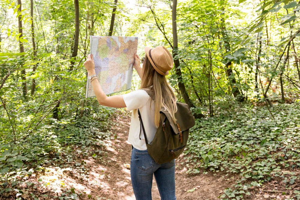 Guida all’orientamento in natura: tecniche base per non perdersi